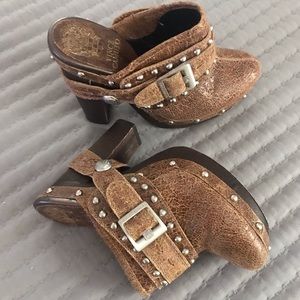 Vince Camuto Tan Leather Studded Mule/clog